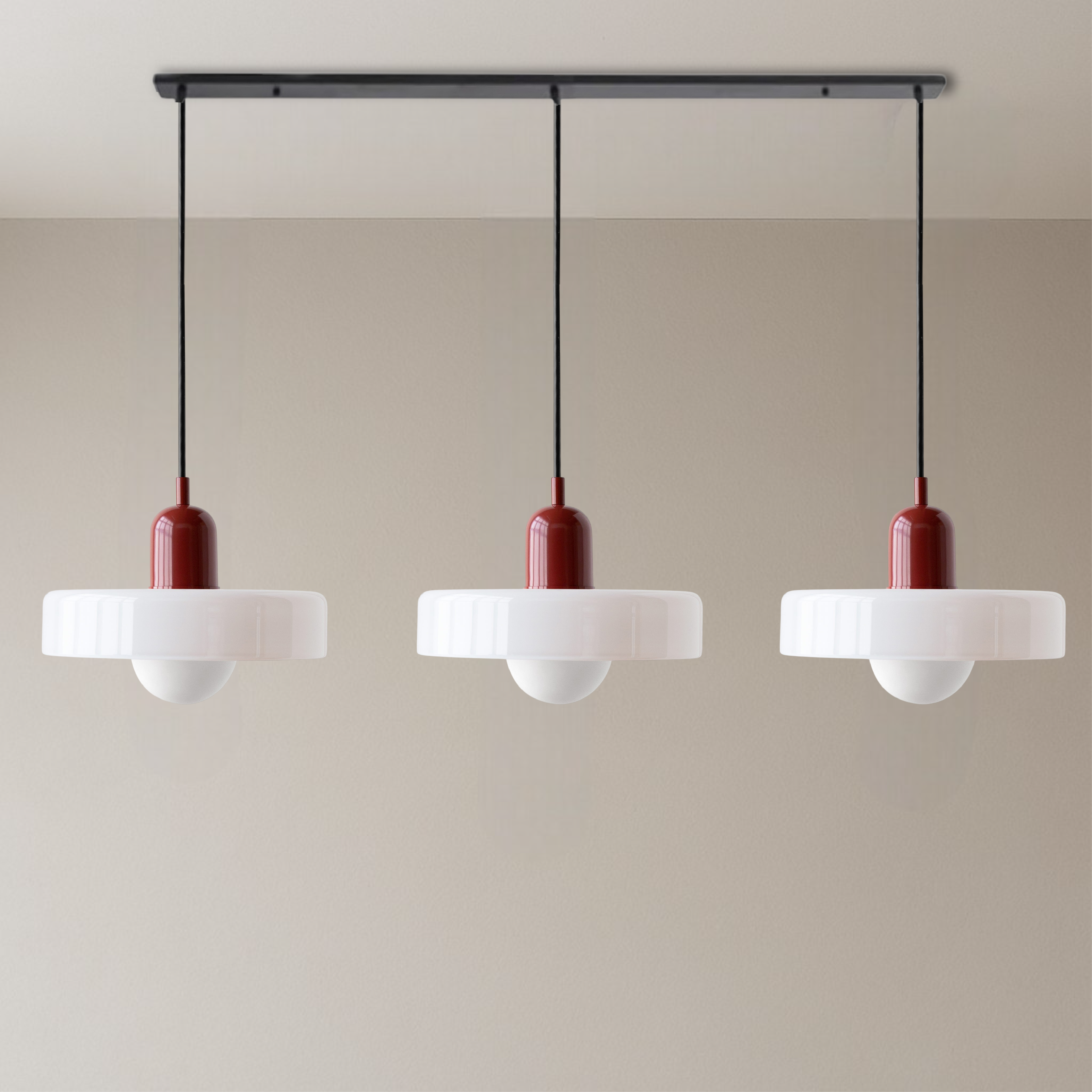 3-głowicowa lampa wisząca Bauhaus z kolorowego szkła