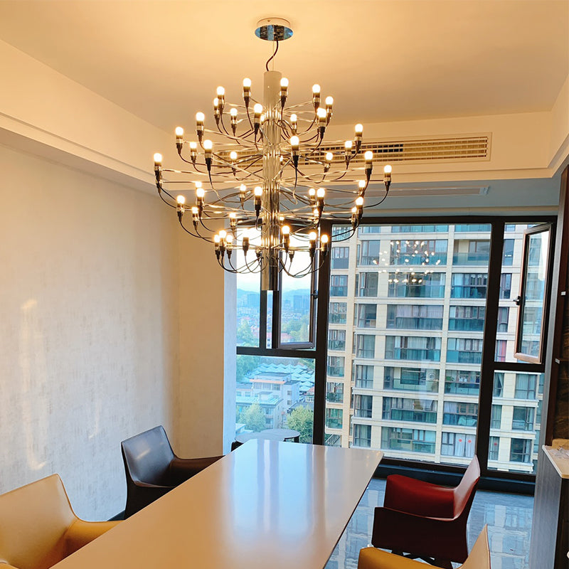 Włoski średniowieczny żyrandol designerski