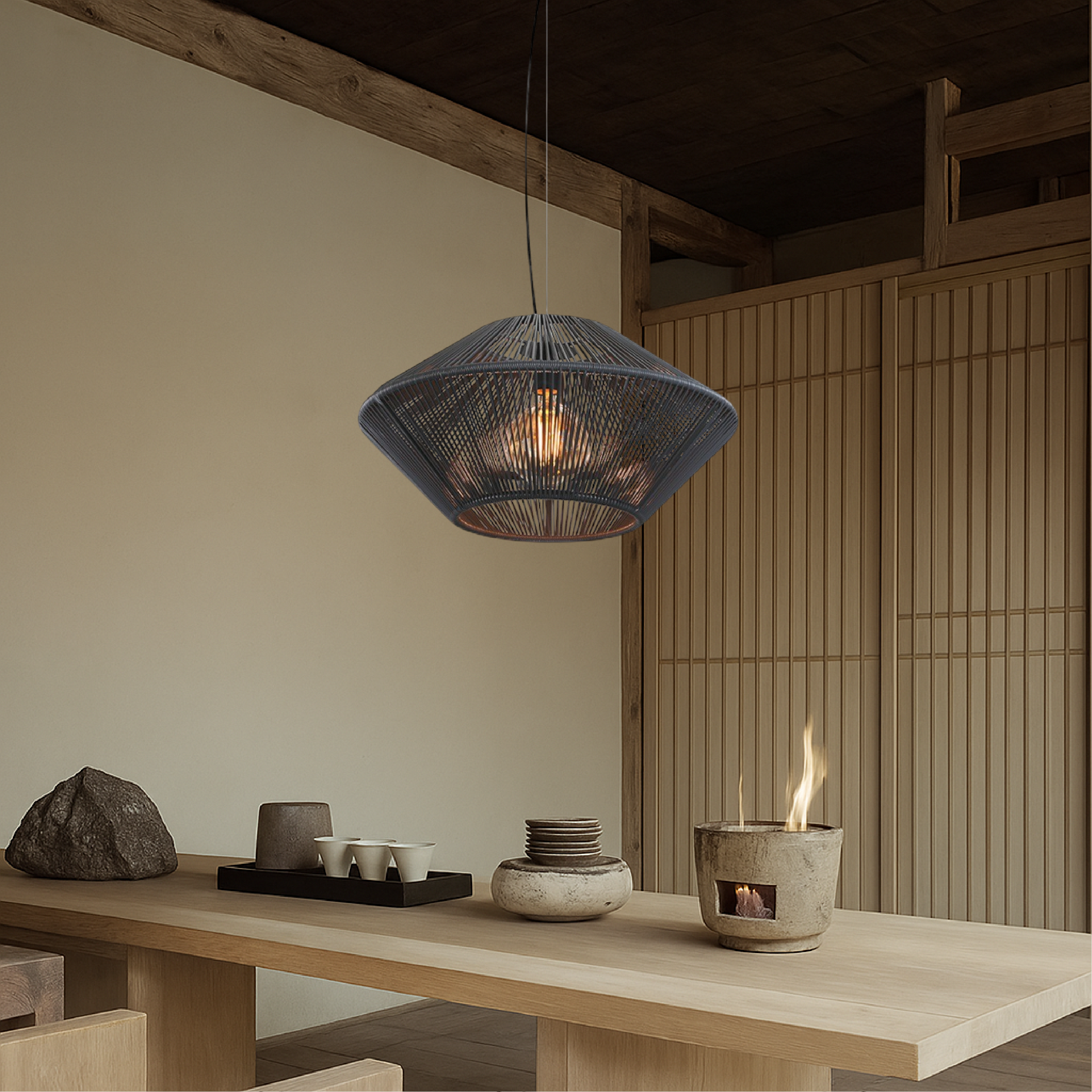 Ręcznie tkana lampa wisząca