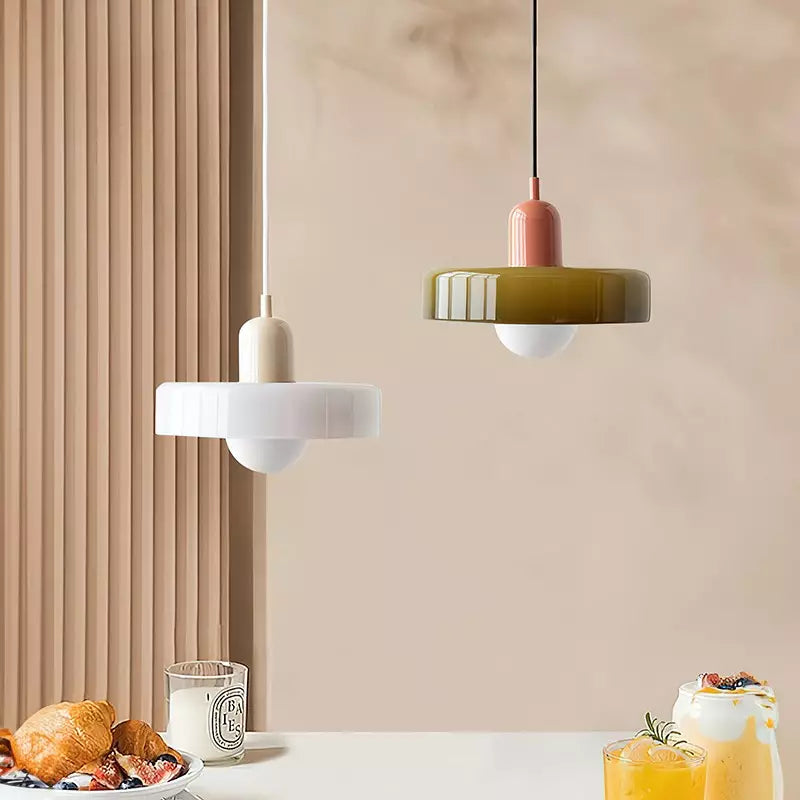 Lampa wisząca z kolorowego szkła Bauhaus