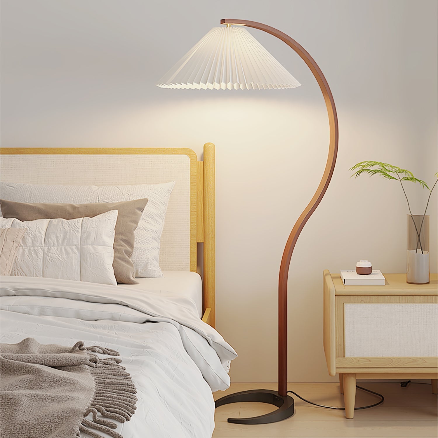 Lampa podłogowa Caprani