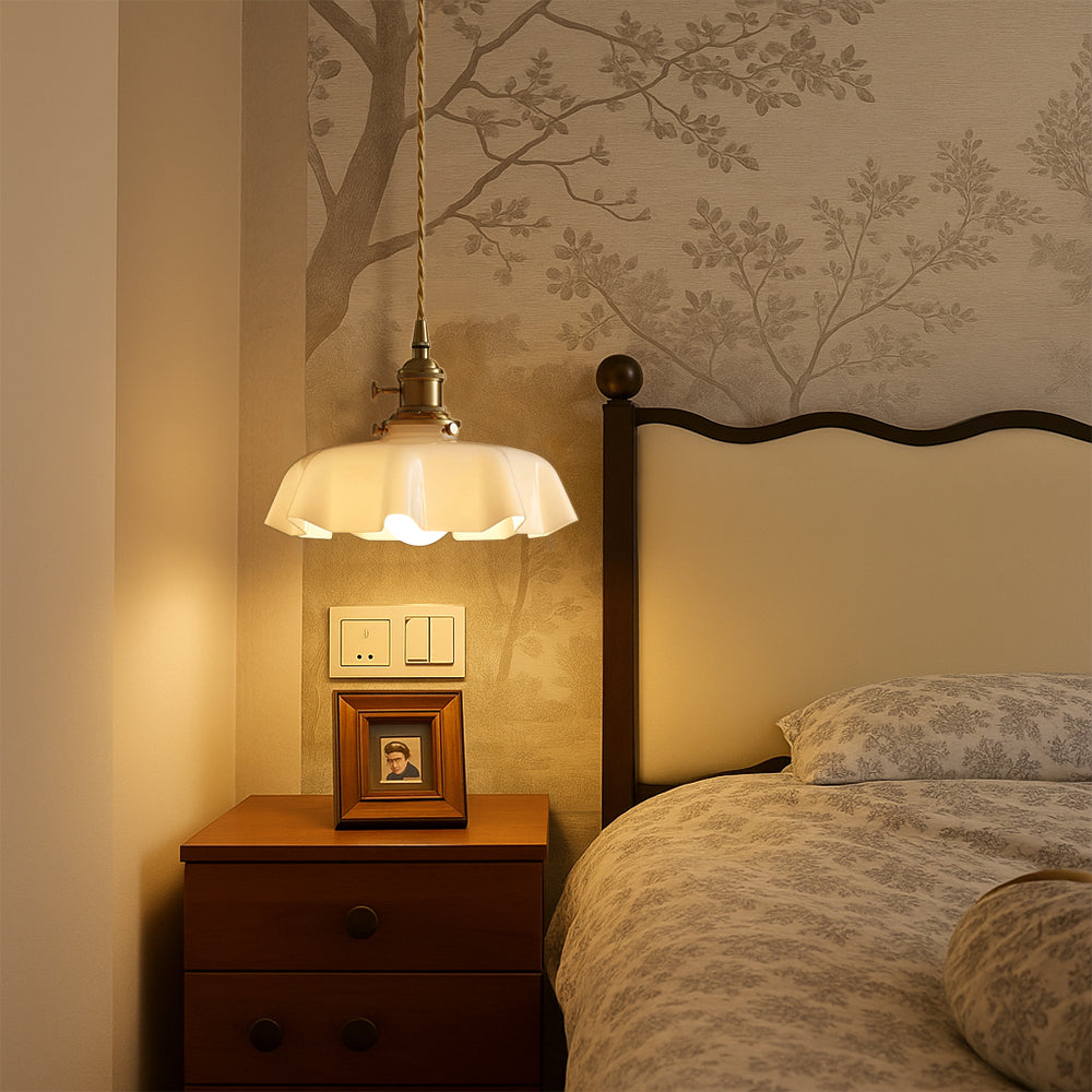 Lampa wisząca w stylu francuskim