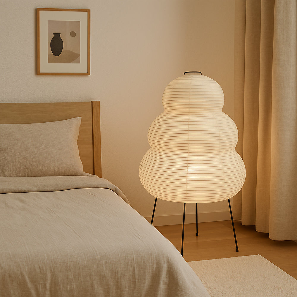 Lampa stołowa z papieru ryżowego