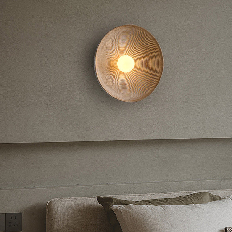 Japońska drewniana lampa ścienna