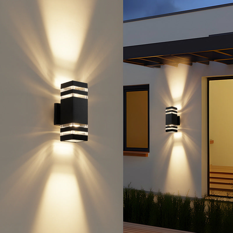 2-drożna zewnętrzna lampa ścienna