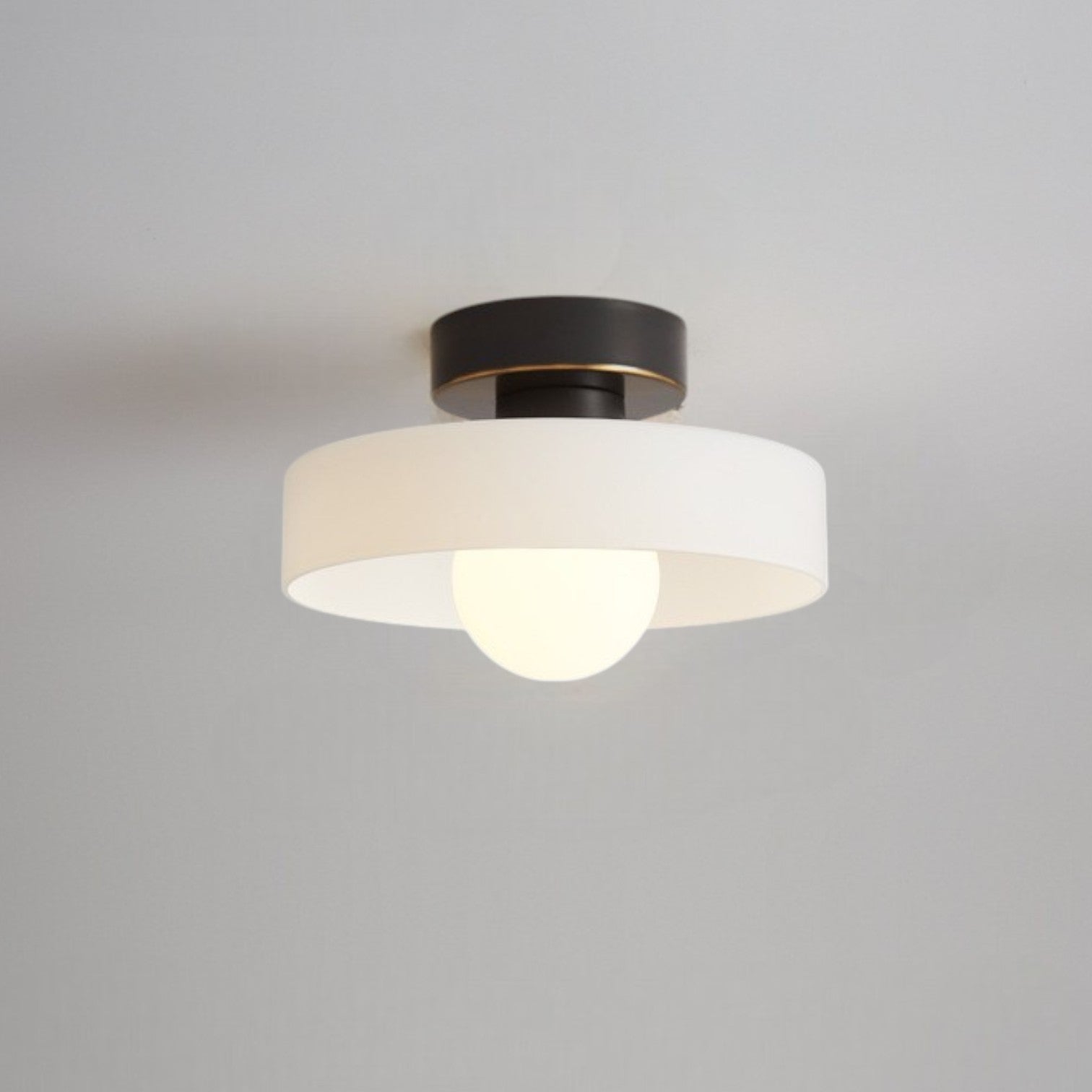 Francuska lampa sufitowa Bauhaus