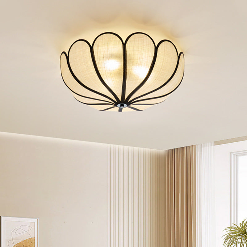 Lampa sufitowa w stylu francuskim