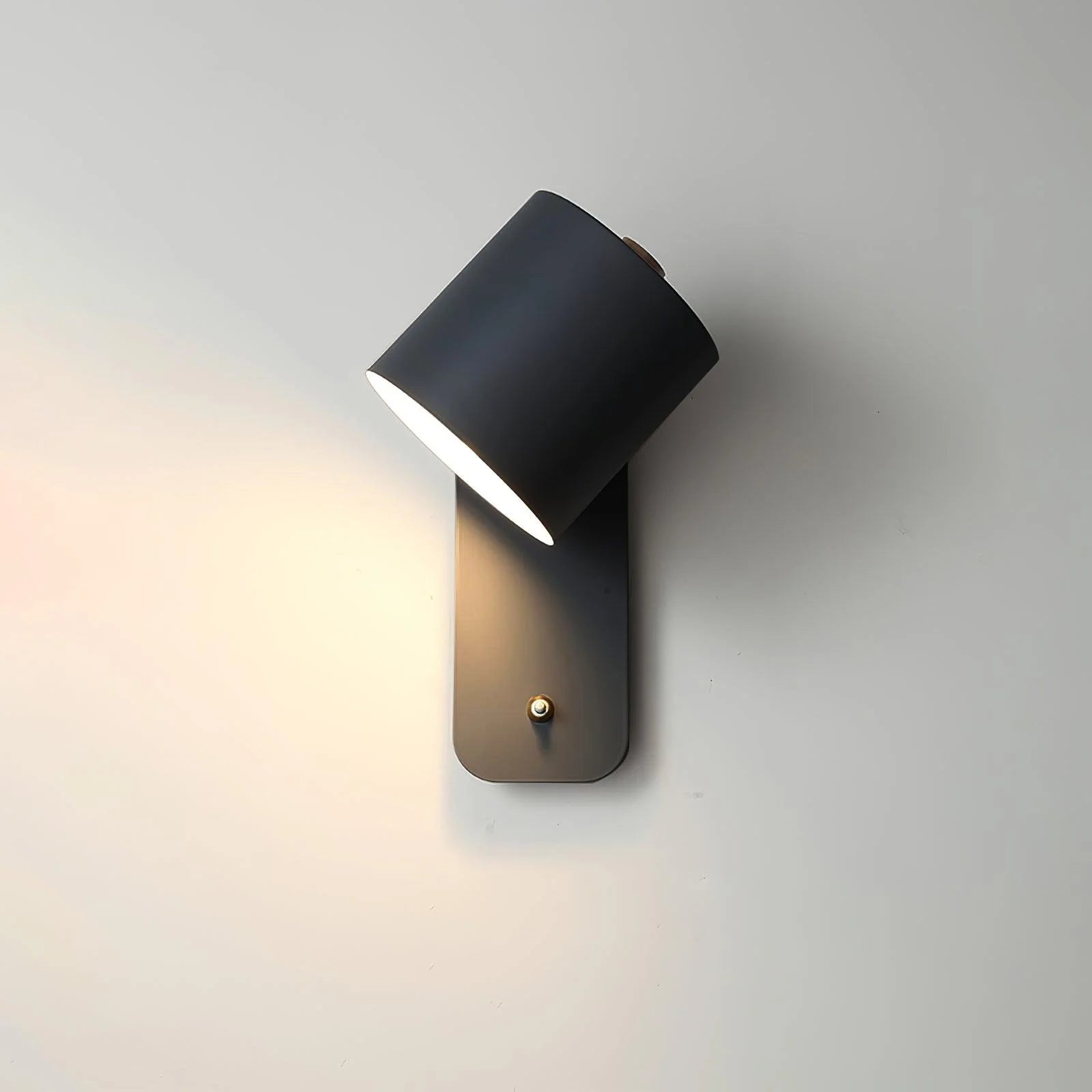 Wtykowa lampa ścienna Cylinder