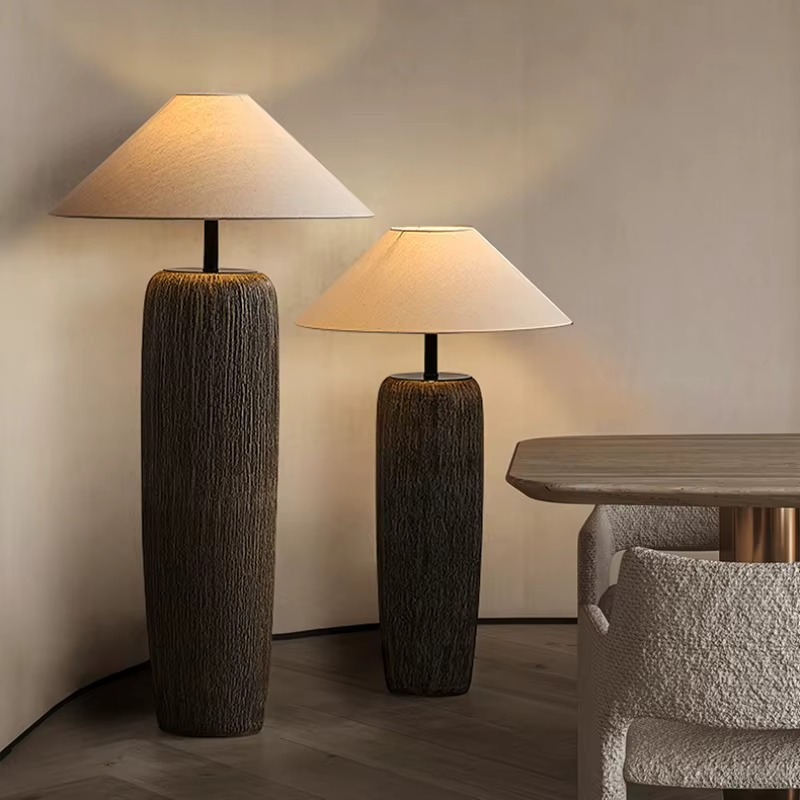 Ceramiczna lampa podłogowa