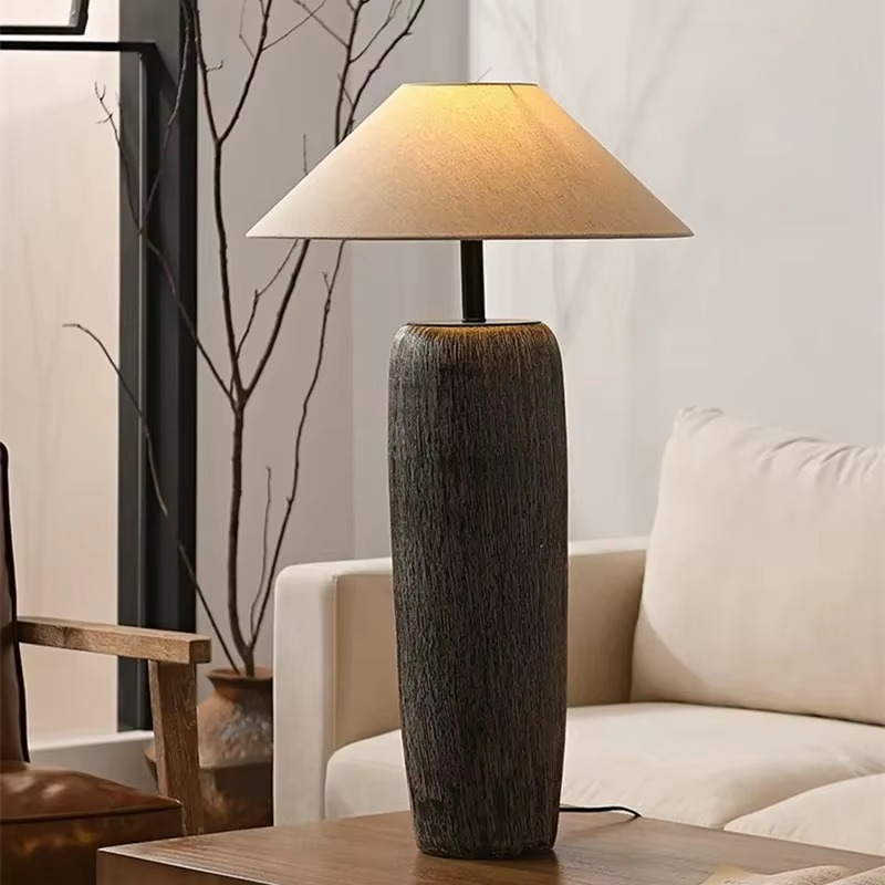 Ceramiczna lampa podłogowa