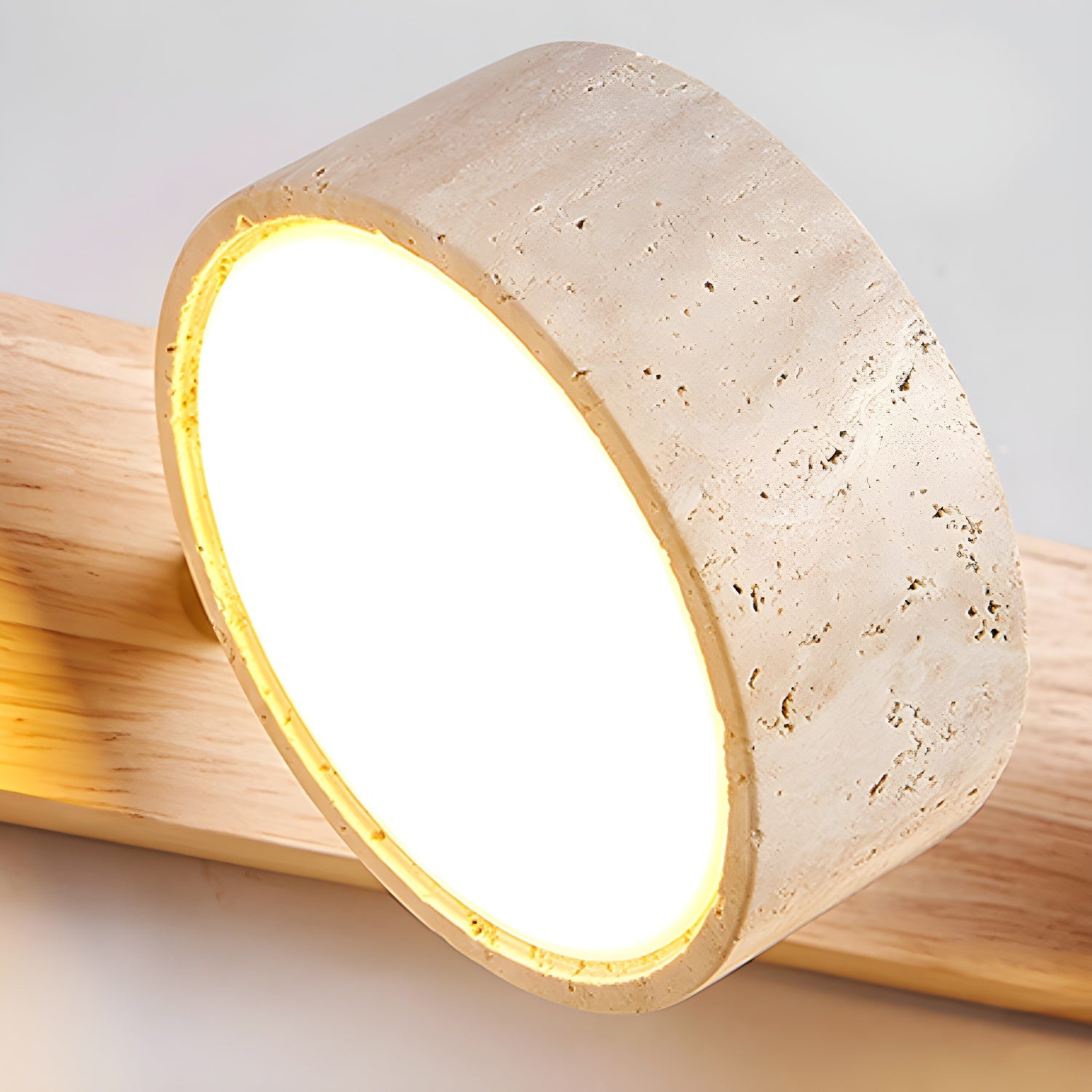 Lampa ścienna trawertyn