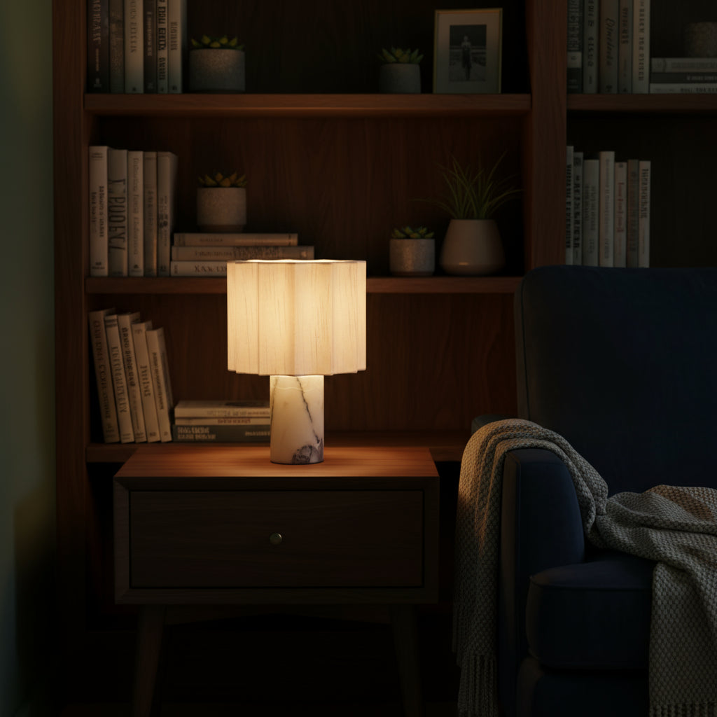 Marmurowa lampa stołowa Mirna