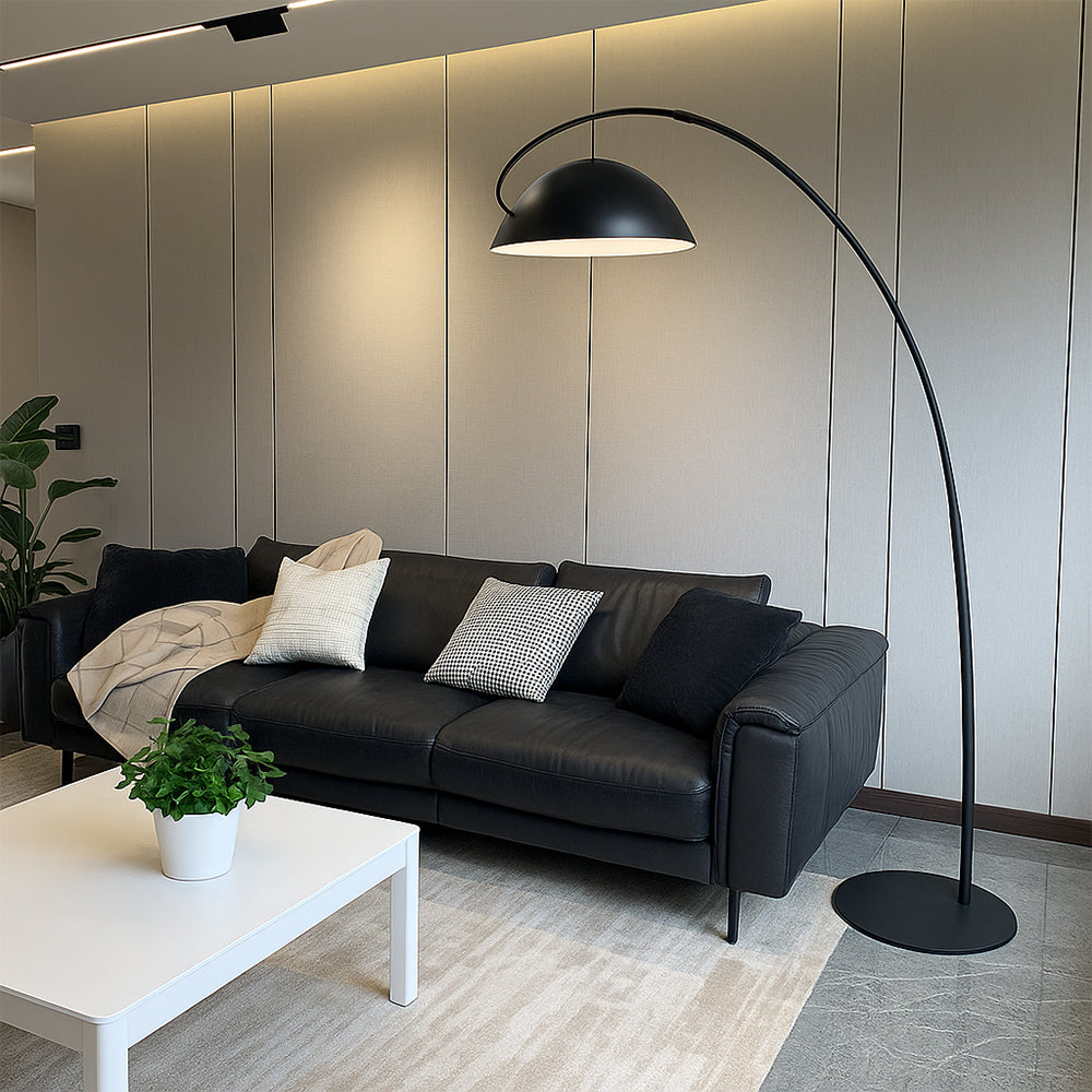 Długa lampa podłogowa Nordic